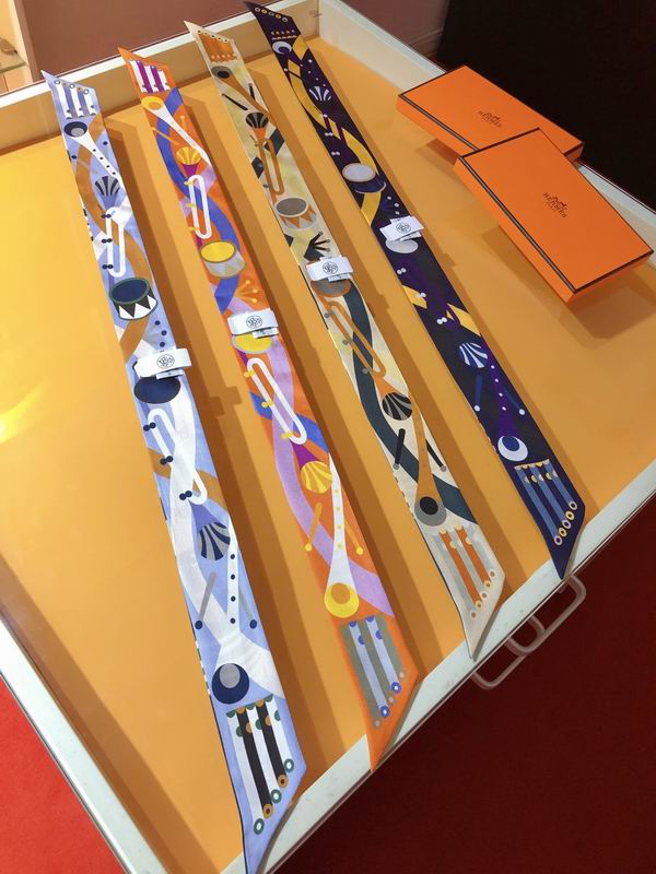 Hermes silk ribbon 5X86cm E0509177